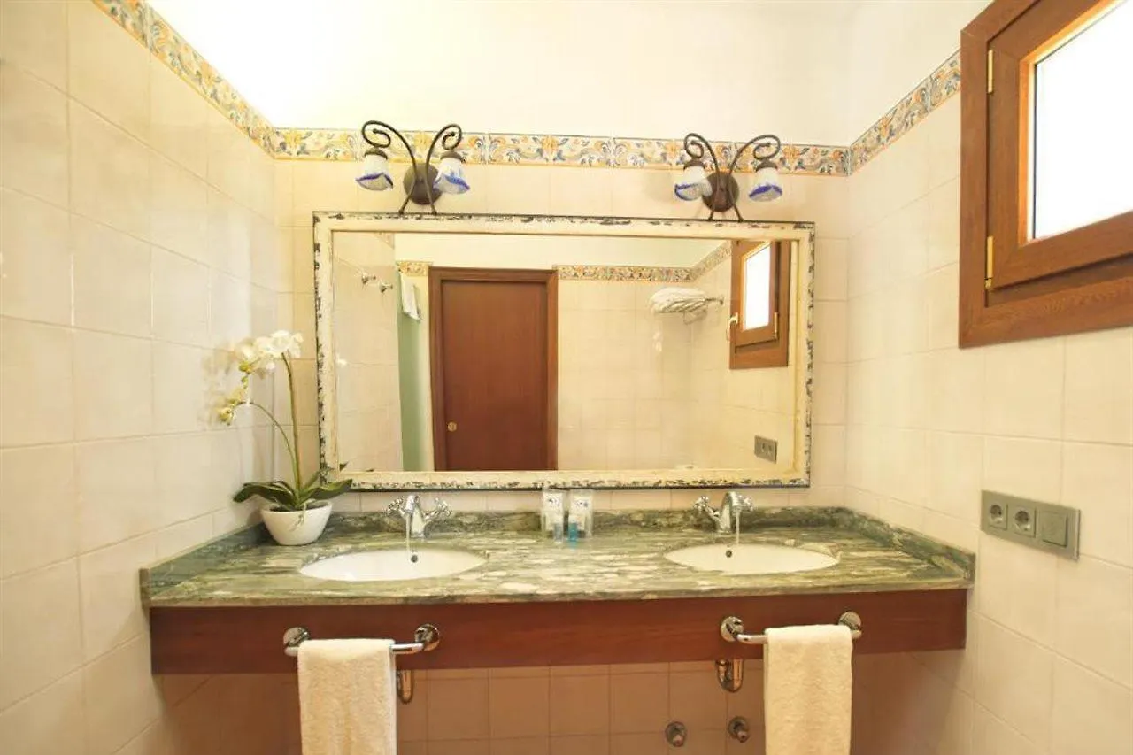 Son Marge Guest House Campos
